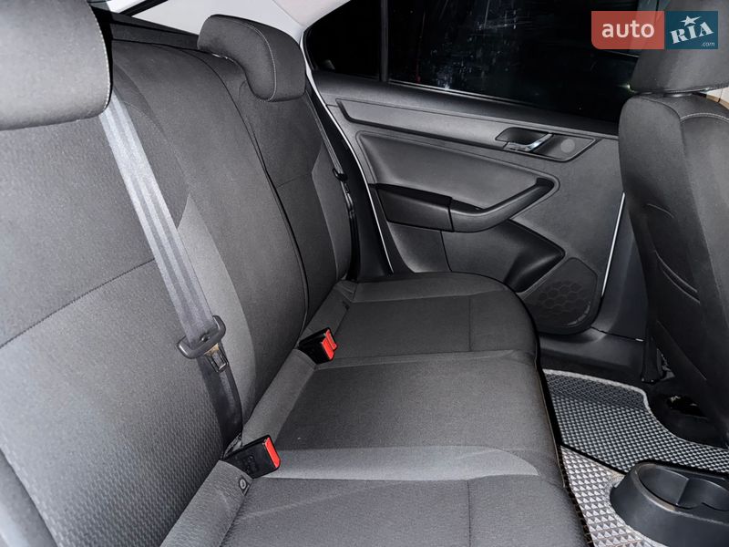 Лифтбек Skoda Rapid 2013 в Кременчуге