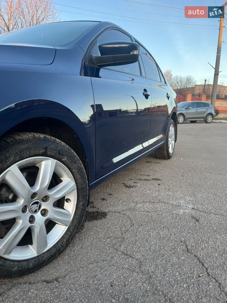 Лифтбек Skoda Rapid 2015 в Киеве