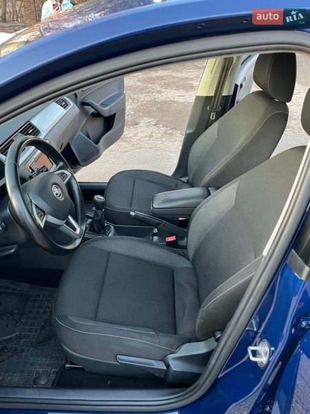 Лифтбек Skoda Rapid 2015 в Киеве