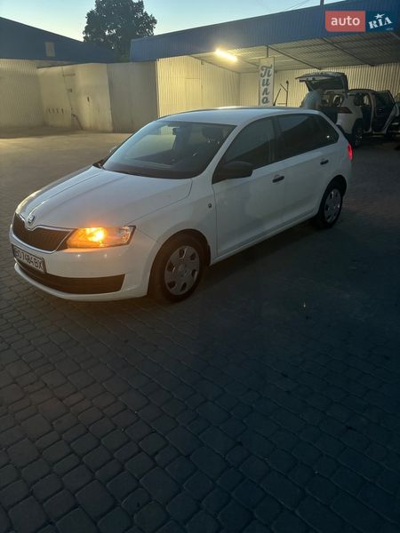 Хэтчбек Skoda Rapid 2014 в Гусятине