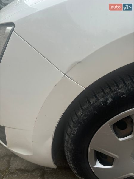 Хэтчбек Skoda Rapid 2014 в Гусятине