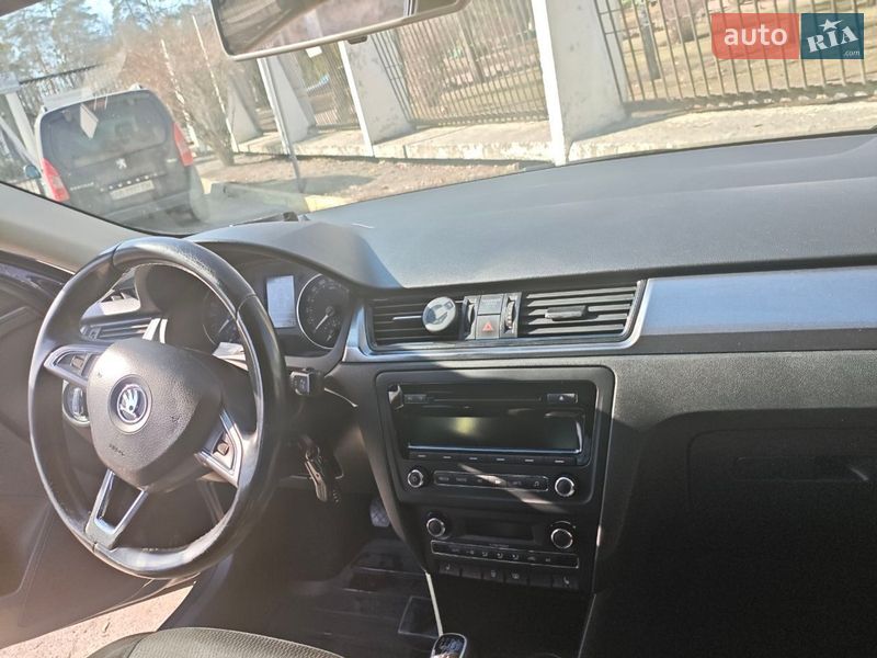 Лифтбек Skoda Rapid 2015 в Киеве