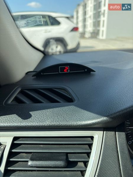 Лифтбек Skoda Rapid 2015 в Новояворовске