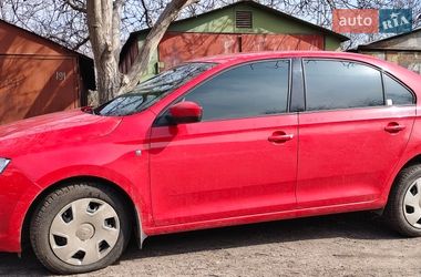Лифтбек Skoda Rapid 2014 в Южном