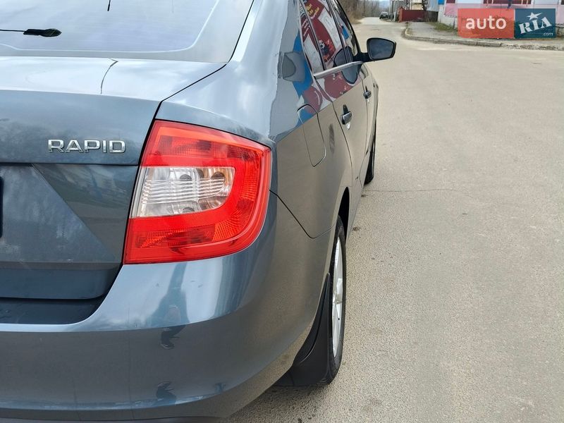 Лифтбек Skoda Rapid 2014 в Житомире