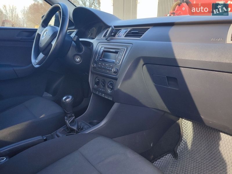 Лифтбек Skoda Rapid 2014 в Драбове фото 12 Лифтбек Skoda Rapid 2014 в Драбове