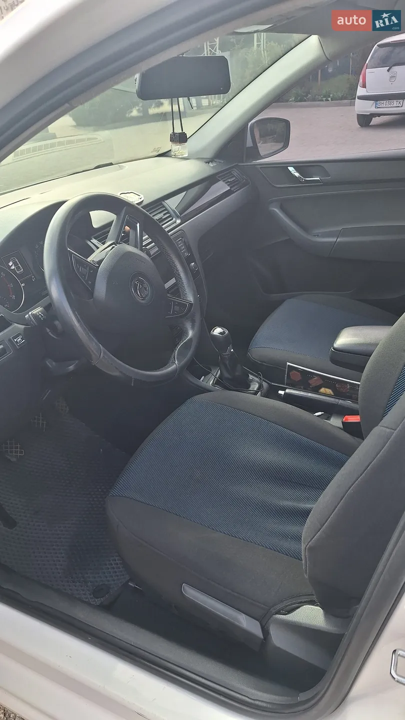 2015 Skoda Rapid - мініатюра 5