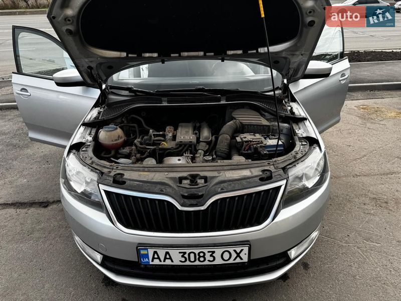 Хэтчбек Skoda Rapid 2015 в Киеве фото 12 Хэтчбек Skoda Rapid 2015 в Киеве