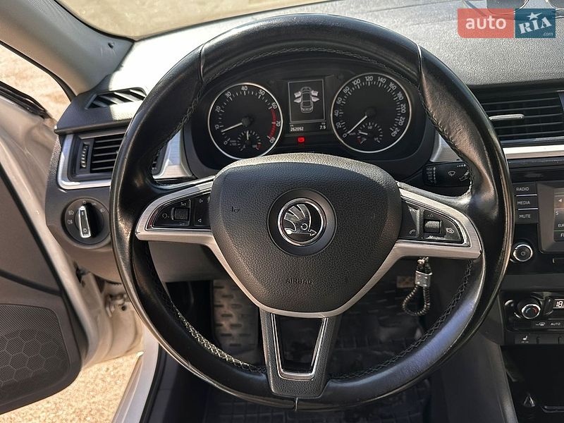 Хэтчбек Skoda Rapid 2016 в Киеве