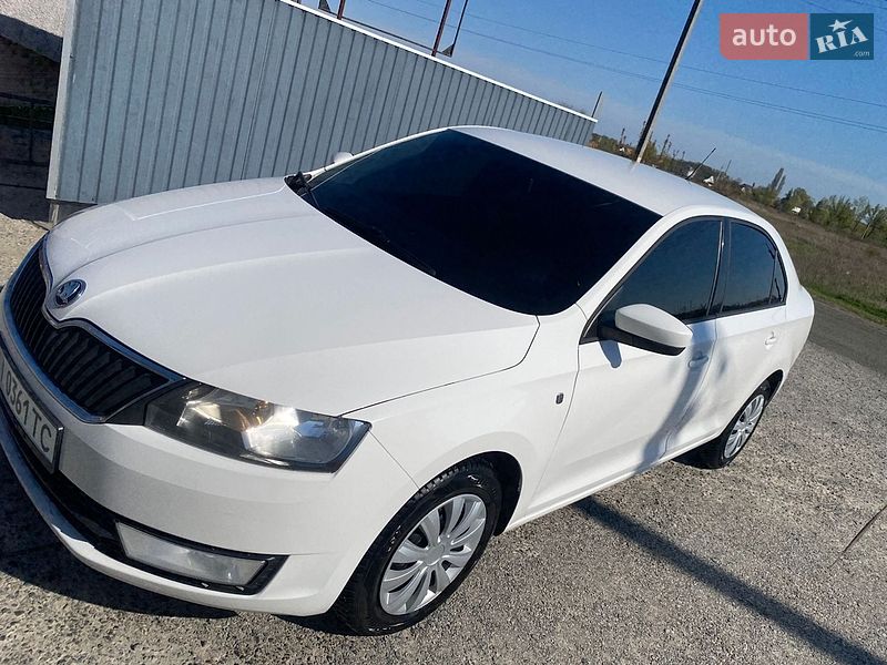 Лифтбек Skoda Rapid 2015 в Барышевке