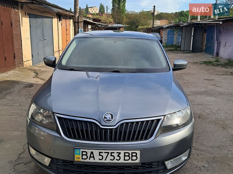 Лифтбек Skoda Rapid 2013 в Кропивницком