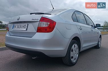 Лифтбек Skoda Rapid 2013 в Сарнах