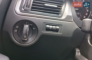 Лифтбек Skoda Rapid 2013 в Сарнах