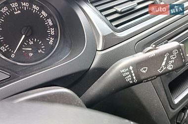 Лифтбек Skoda Rapid 2013 в Сарнах