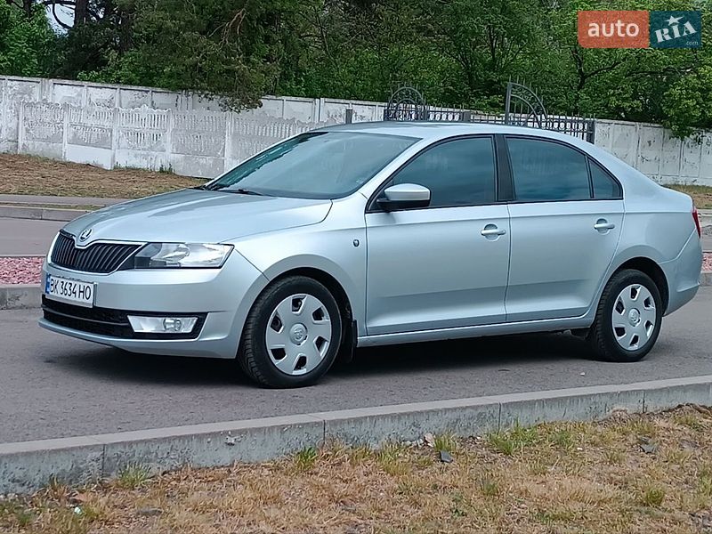 Лифтбек Skoda Rapid 2013 в Сарнах