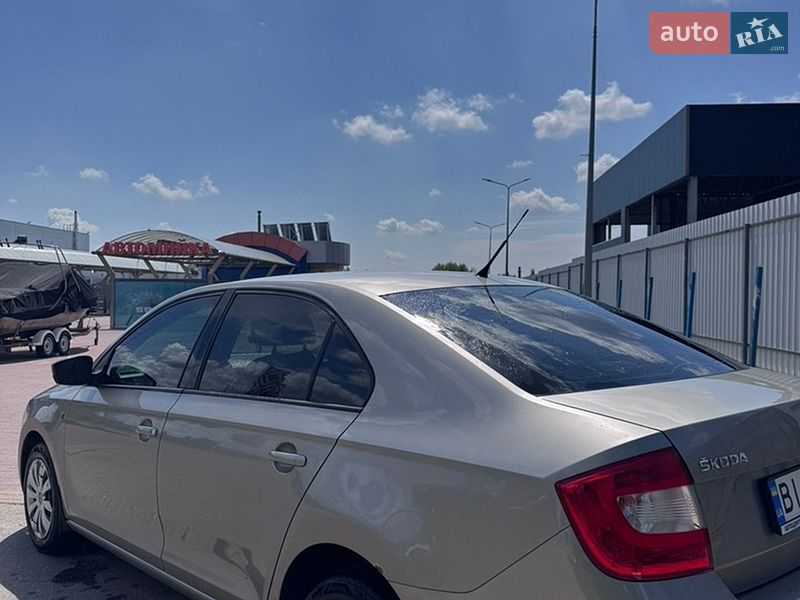 Лифтбек Skoda Rapid 2013 в Полтаве