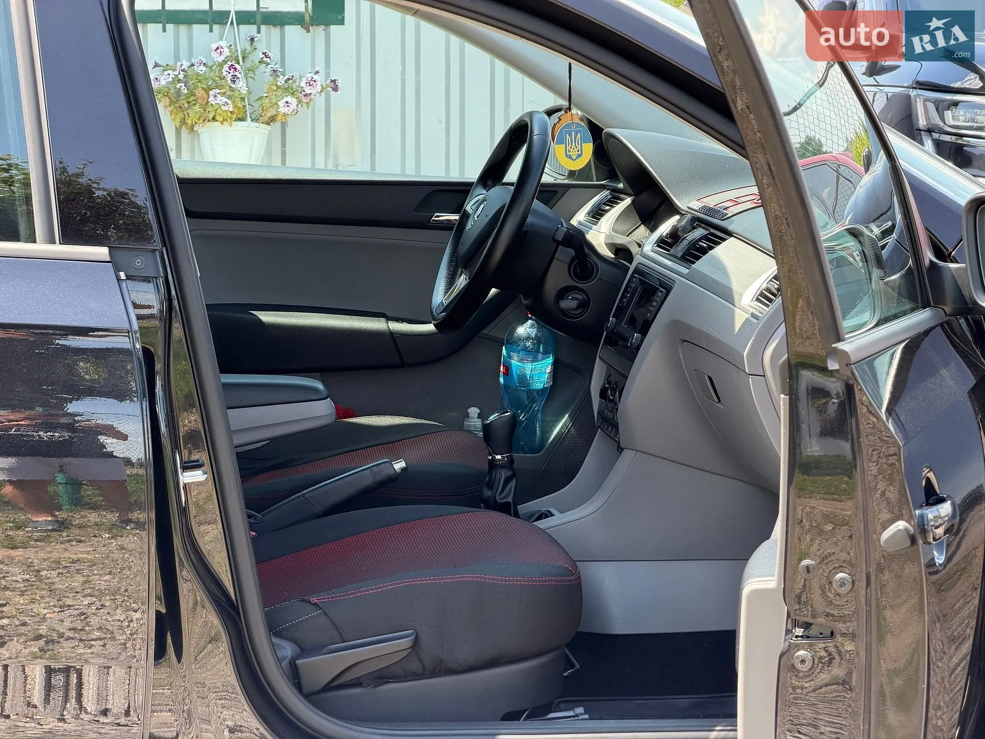 2015 Skoda Rapid - мініатюра 32