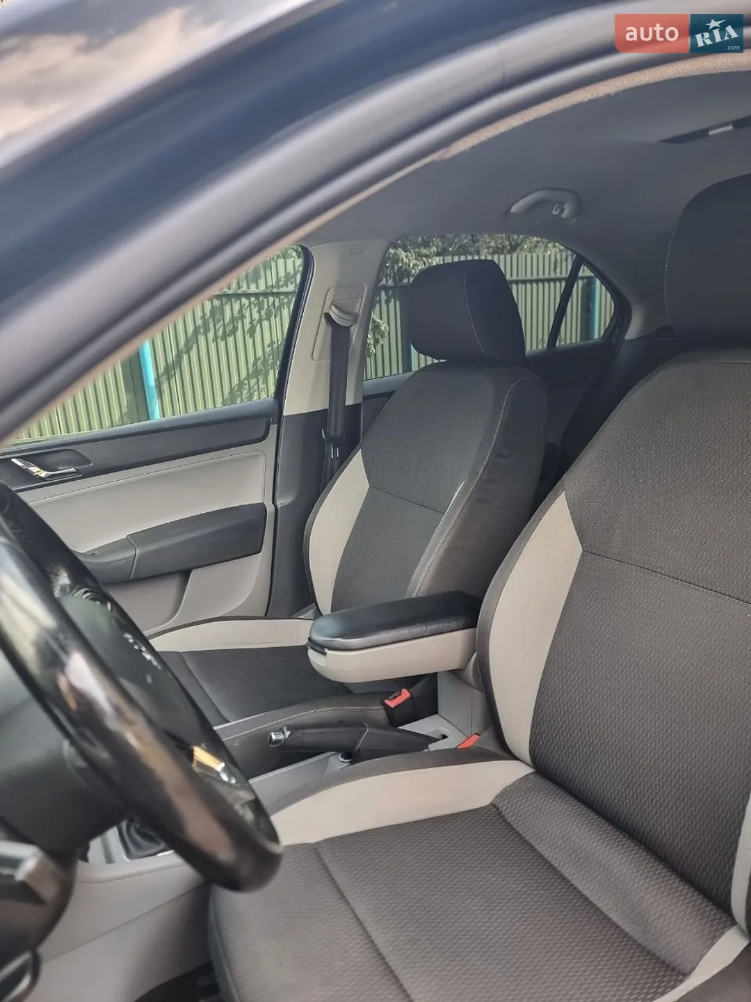 2013 Skoda Rapid - мініатюра 12