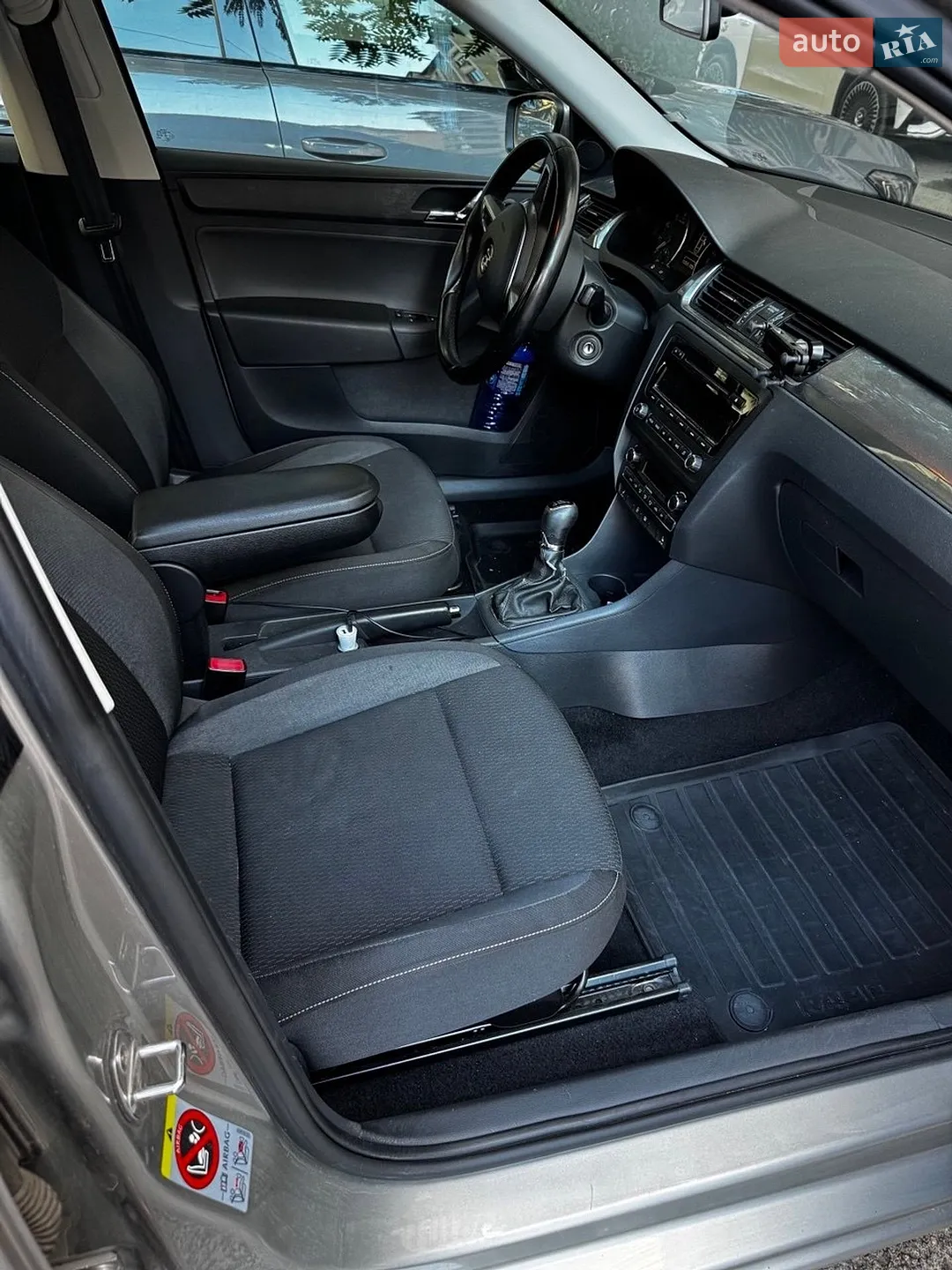 2013 Skoda Rapid - мініатюра 12