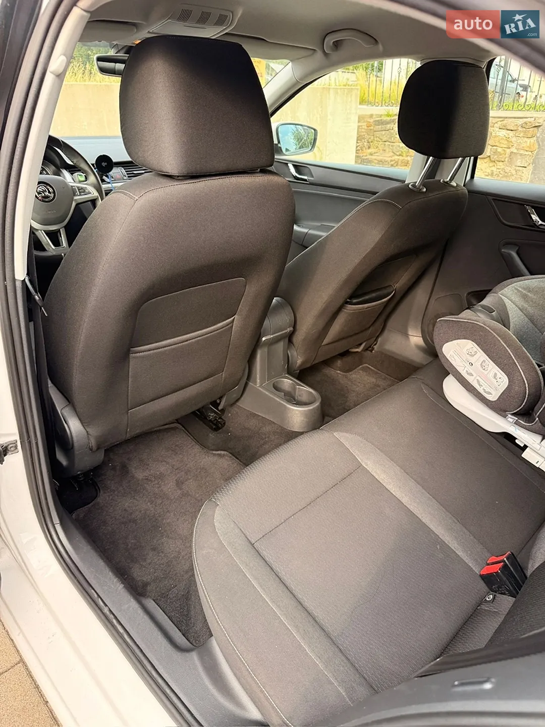 2015 Skoda Rapid - мініатюра 7