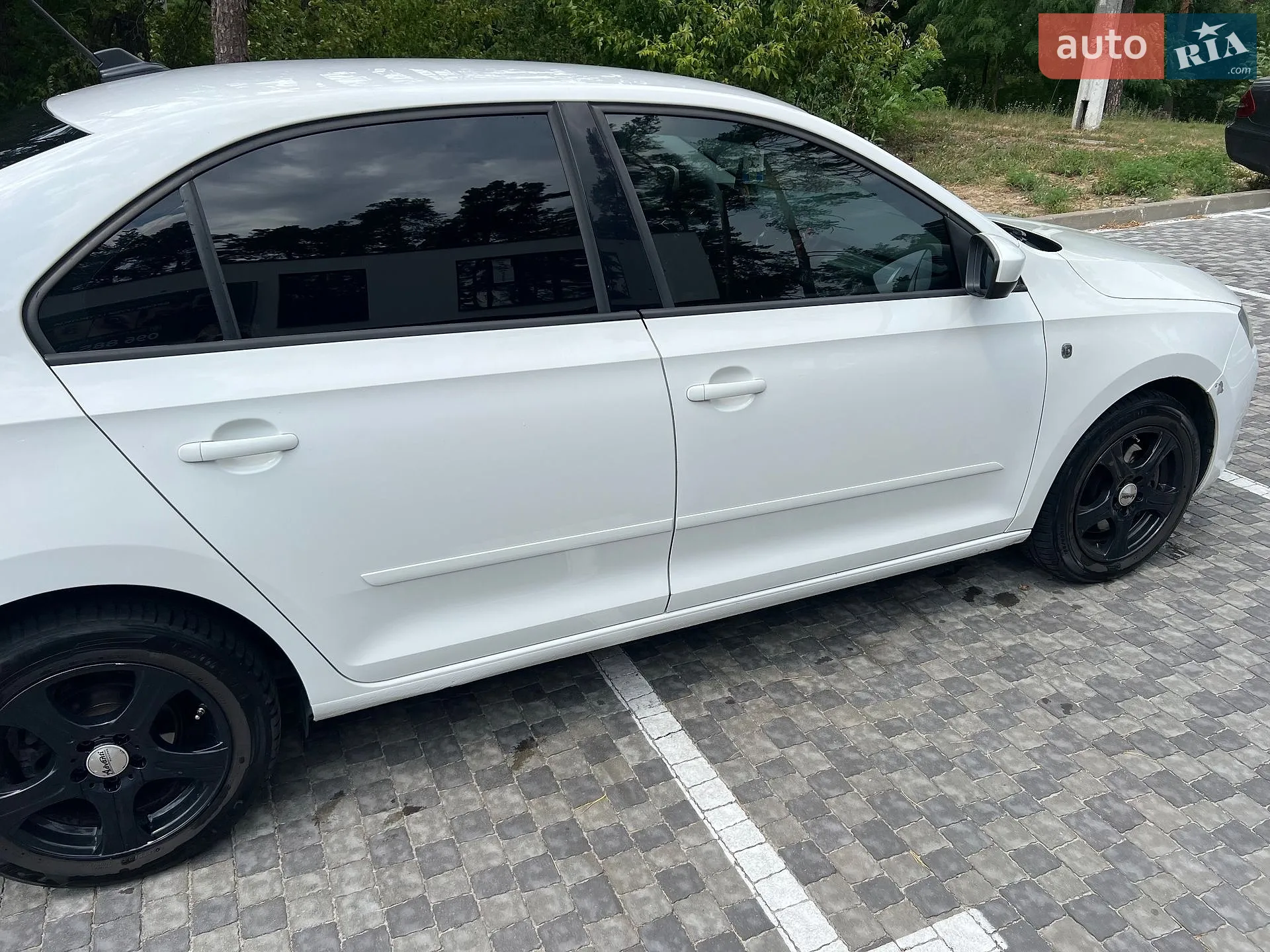 2014 Skoda Rapid - мініатюра 8