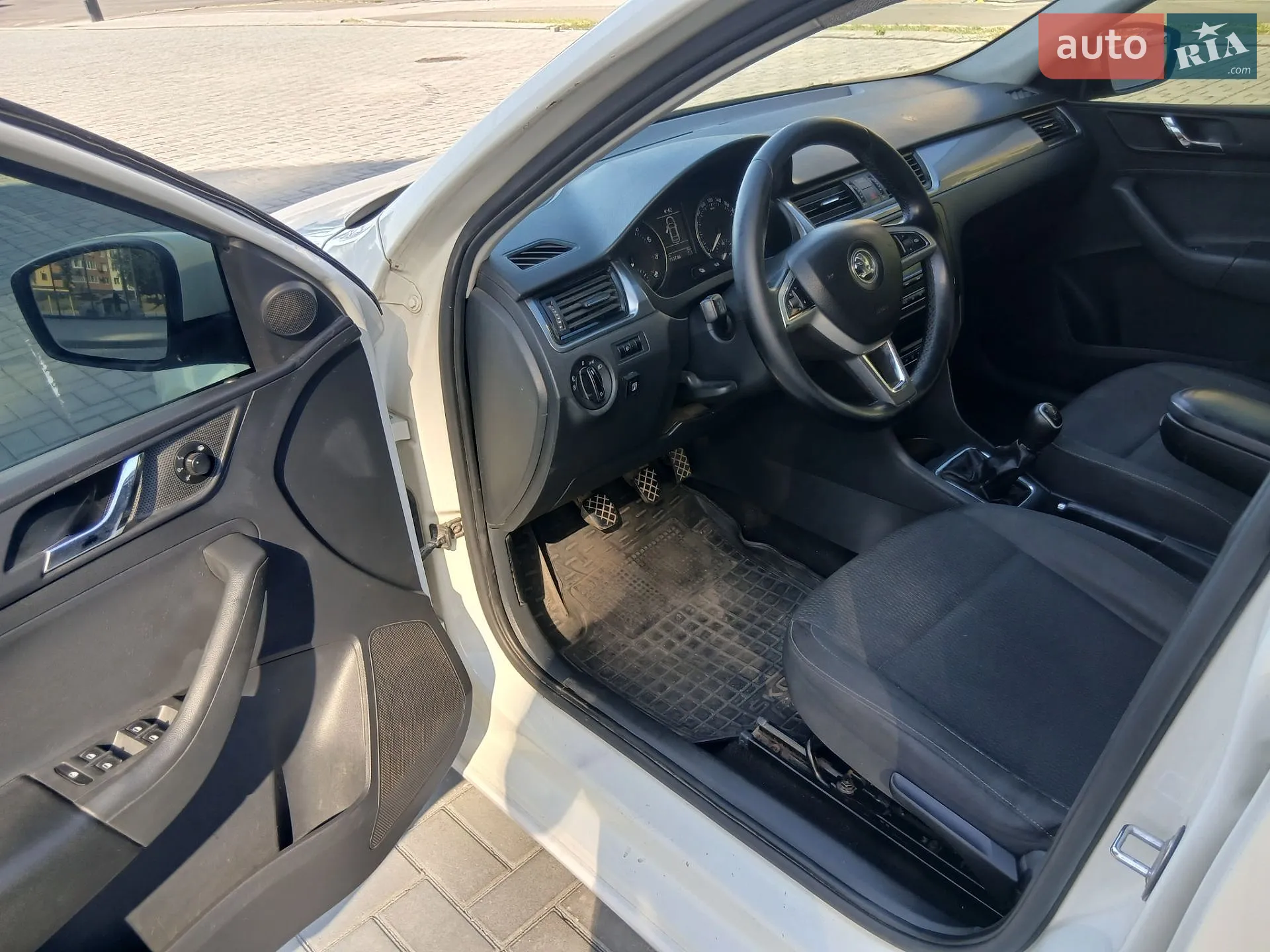 2013 Skoda Rapid - мініатюра 9