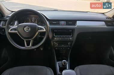 Лифтбек Skoda Rapid 2013 в Днепре