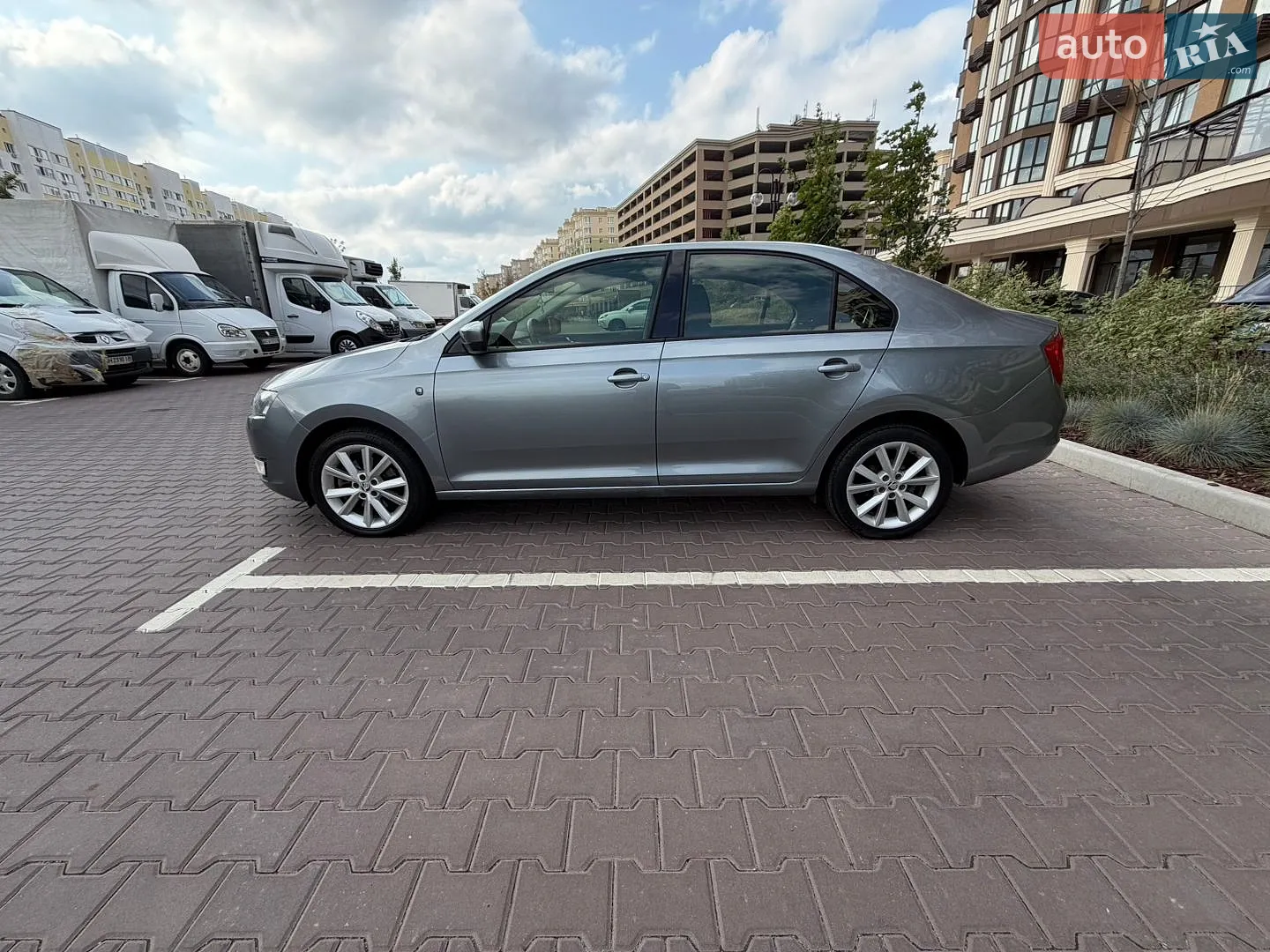 2013 Skoda Rapid - мініатюра 4
