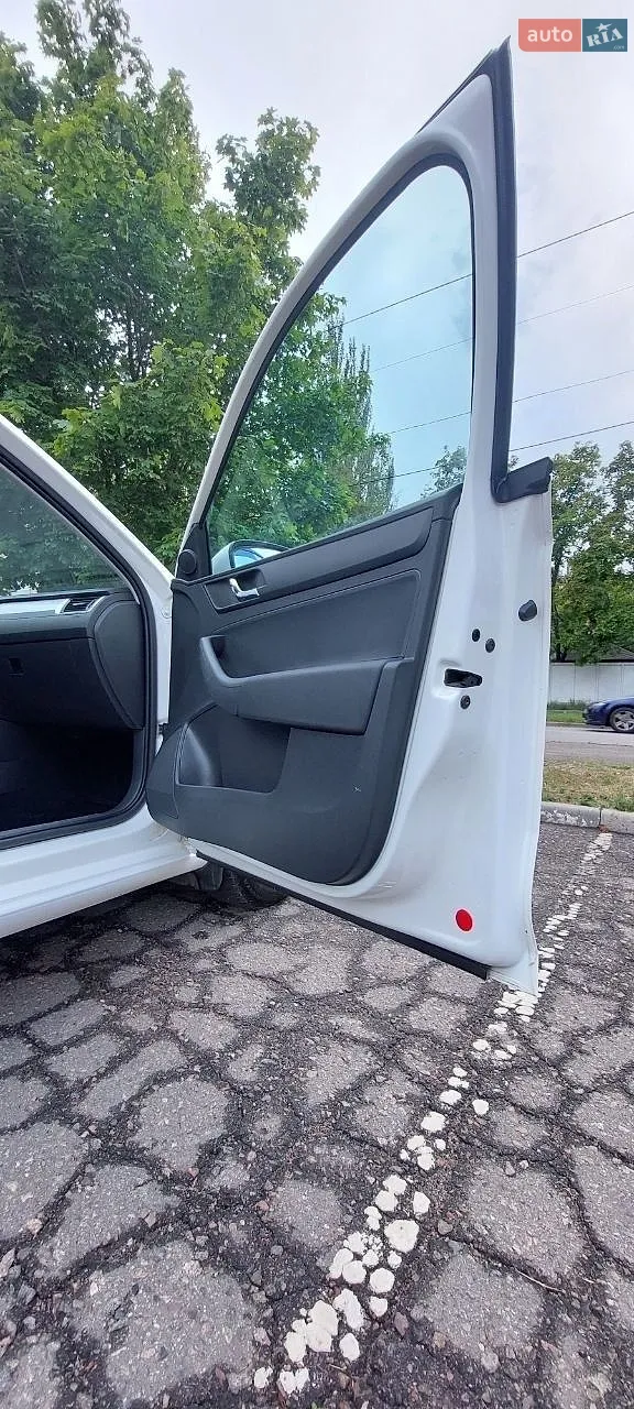 2013 Skoda Rapid - мініатюра 13