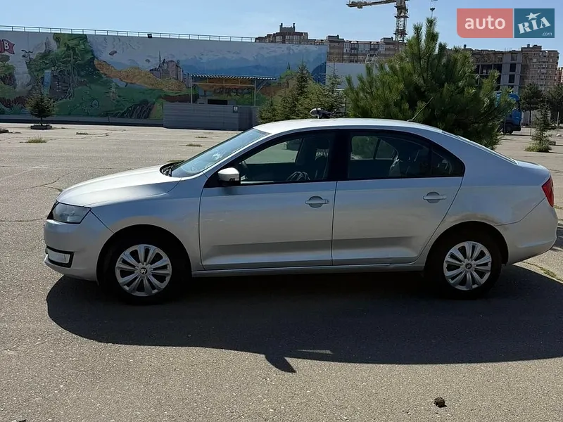 Skoda Rapid 2015