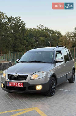 Минивэн Skoda Roomster Scout 2008 в Луцке