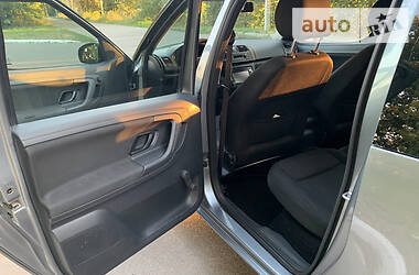 Минивэн Skoda Roomster 2013 в 