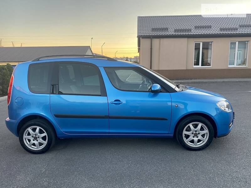 Хэтчбек Skoda Roomster 2010 в Днепре
