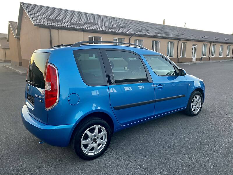 Хэтчбек Skoda Roomster 2010 в Днепре