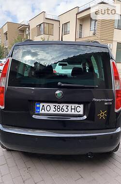 Универсал Skoda Roomster 2012 в Ужгороде