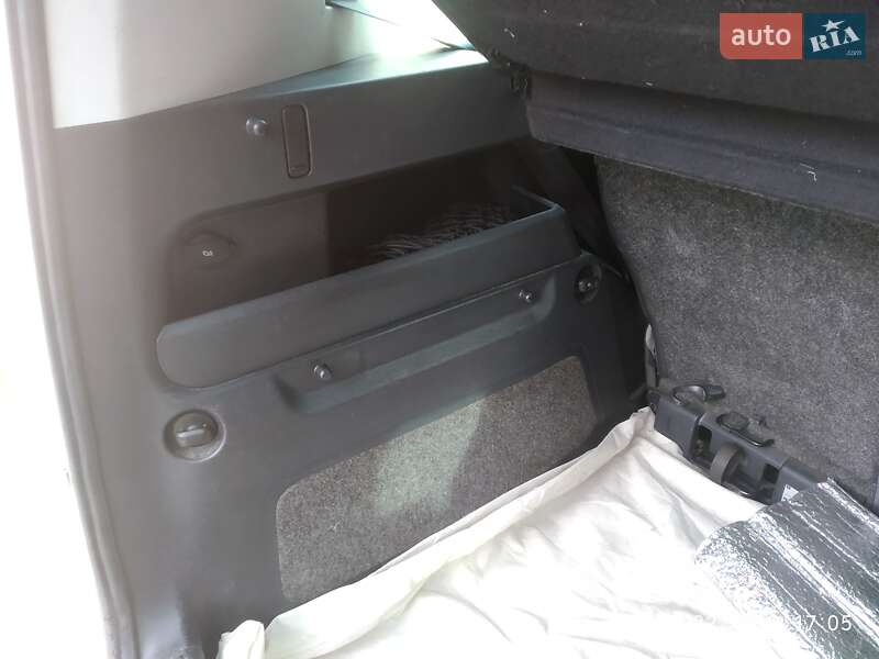 Микровэн Skoda Roomster 2009 в Любешове