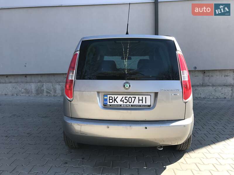 Микровэн Skoda Roomster 2009 в Ровно