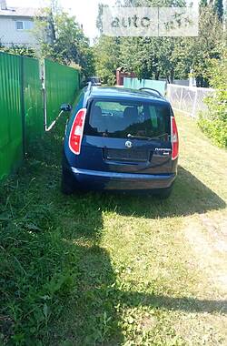 Микровэн Skoda Roomster 2009 в 