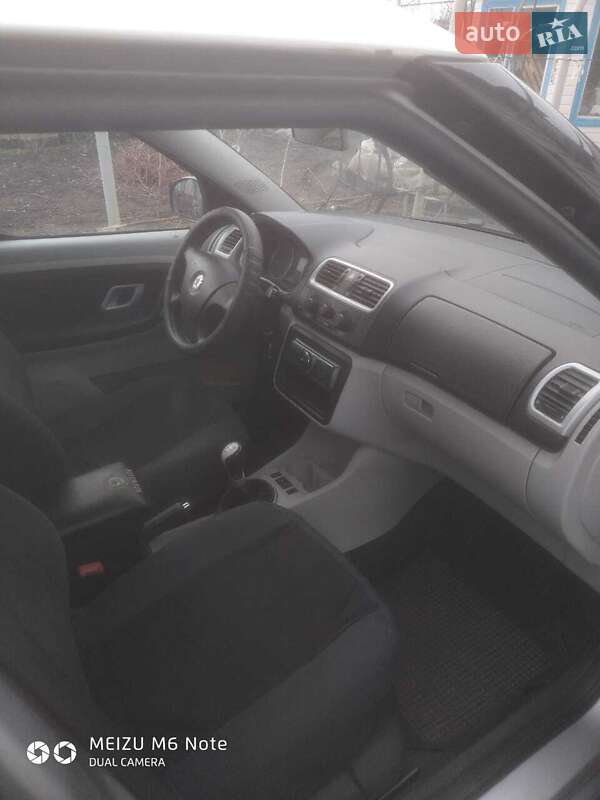 Микровэн Skoda Roomster 2007 в Покрове