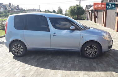 Микровэн Skoda Roomster 2007 в Сумах