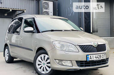 Микровэн Skoda Roomster 2011 в Днепре