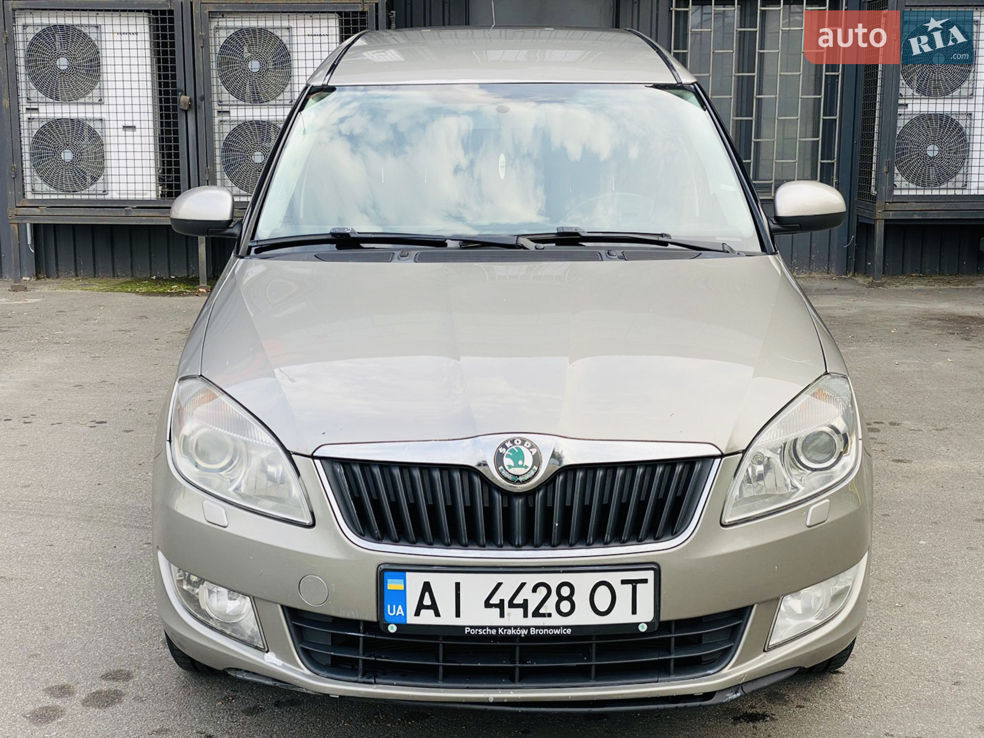 2011 Skoda Roomster - мініатюра 28