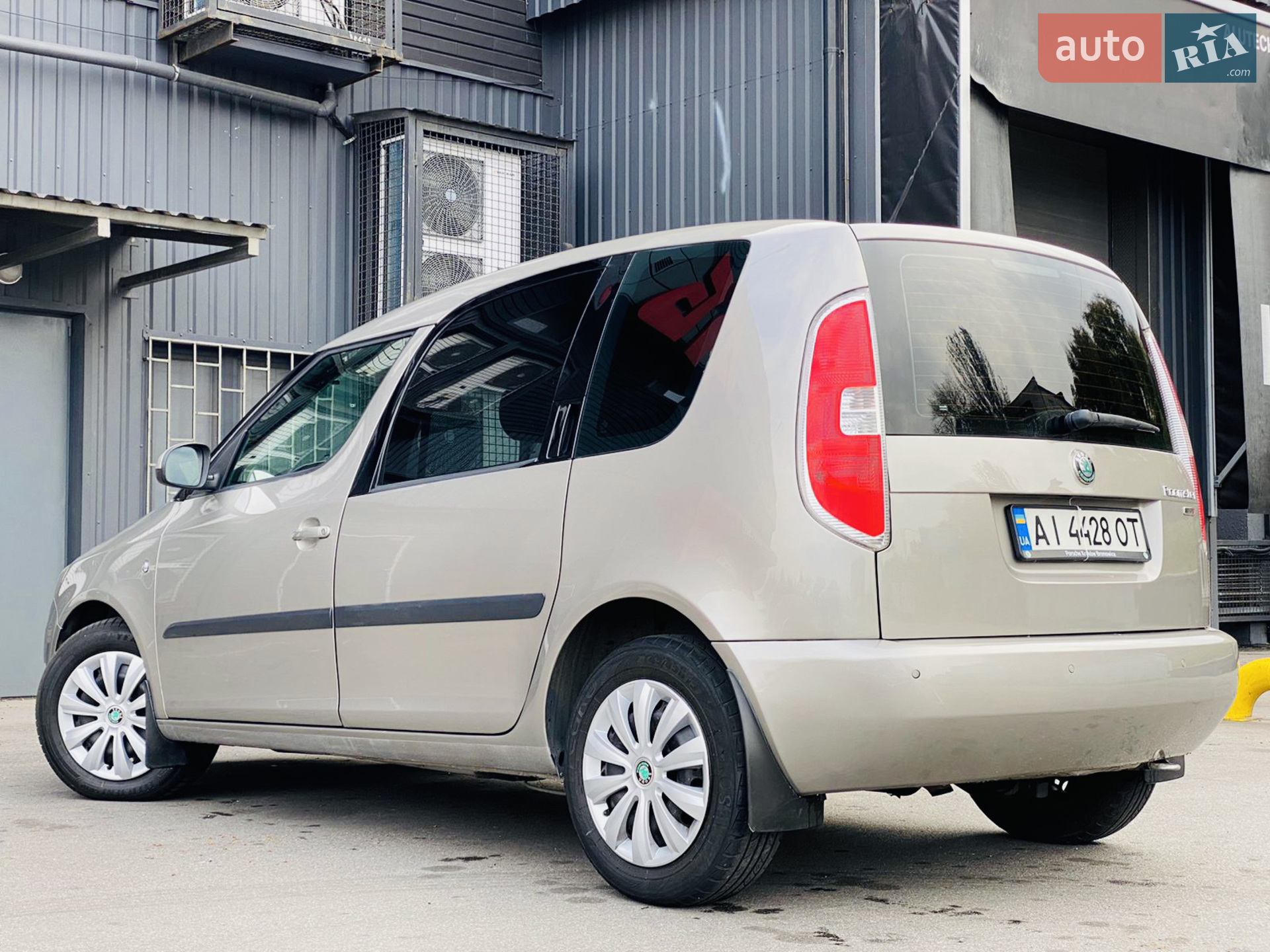 2011 Skoda Roomster - мініатюра 34