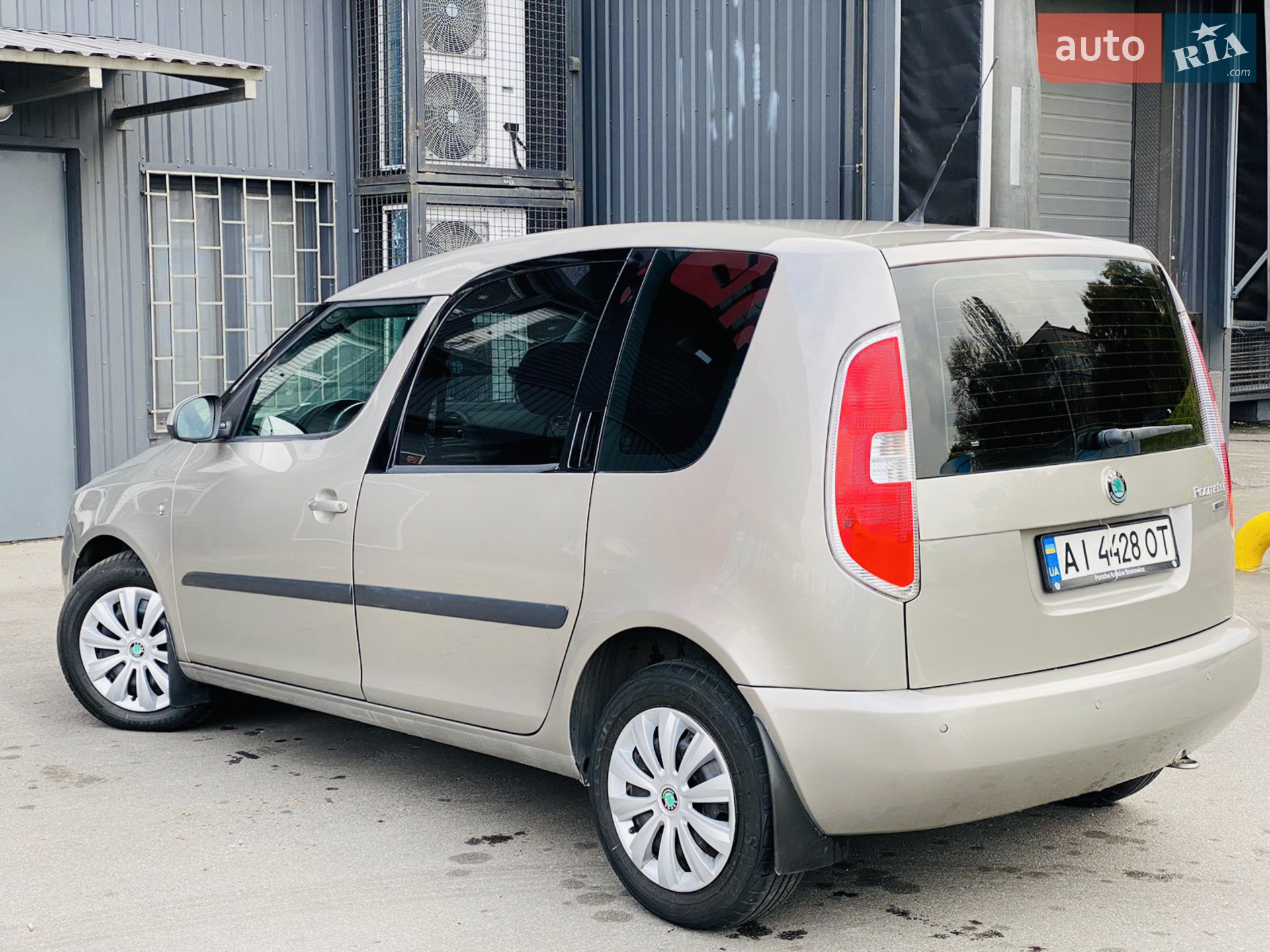 2011 Skoda Roomster - мініатюра 32