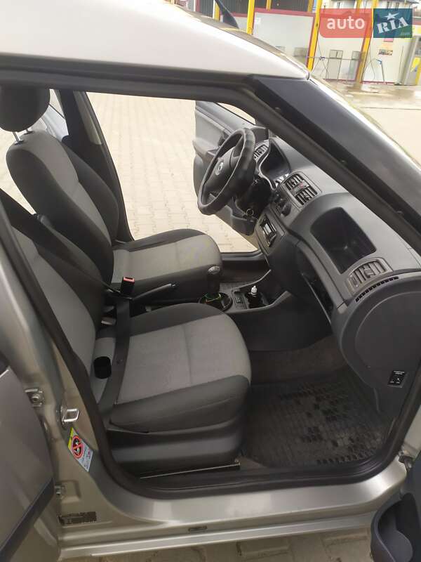 Мікровен Skoda Roomster 2008 в Хмельницькому