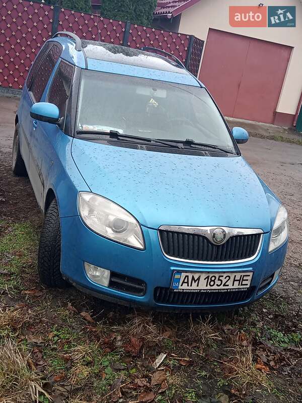 Микровэн Skoda Roomster 2007 в Житомире