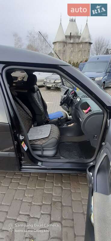 Мікровен Skoda Roomster 2008 в Чернівцях