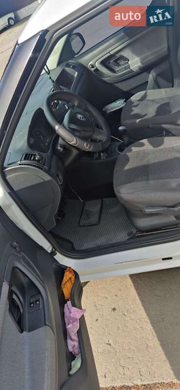 Мікровен Skoda Roomster 2014 в Дніпрі