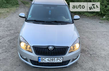 Микровэн Skoda Roomster 2015 в Львове