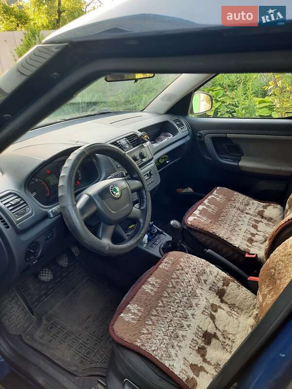 Микровэн Skoda Roomster 2009 в Кременчуге